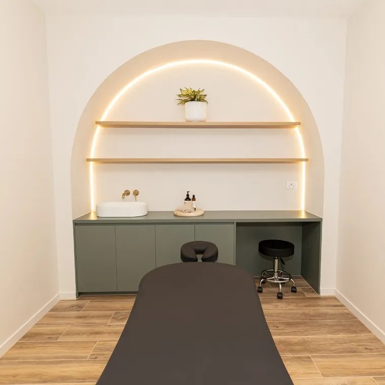 The acupuncture treatment room at BellPoint Health & Wellness in Oatlands
