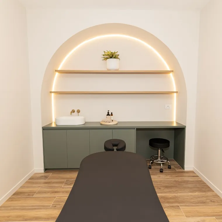 The acupuncture treatment room at BellPoint Health & Wellness in Oatlands